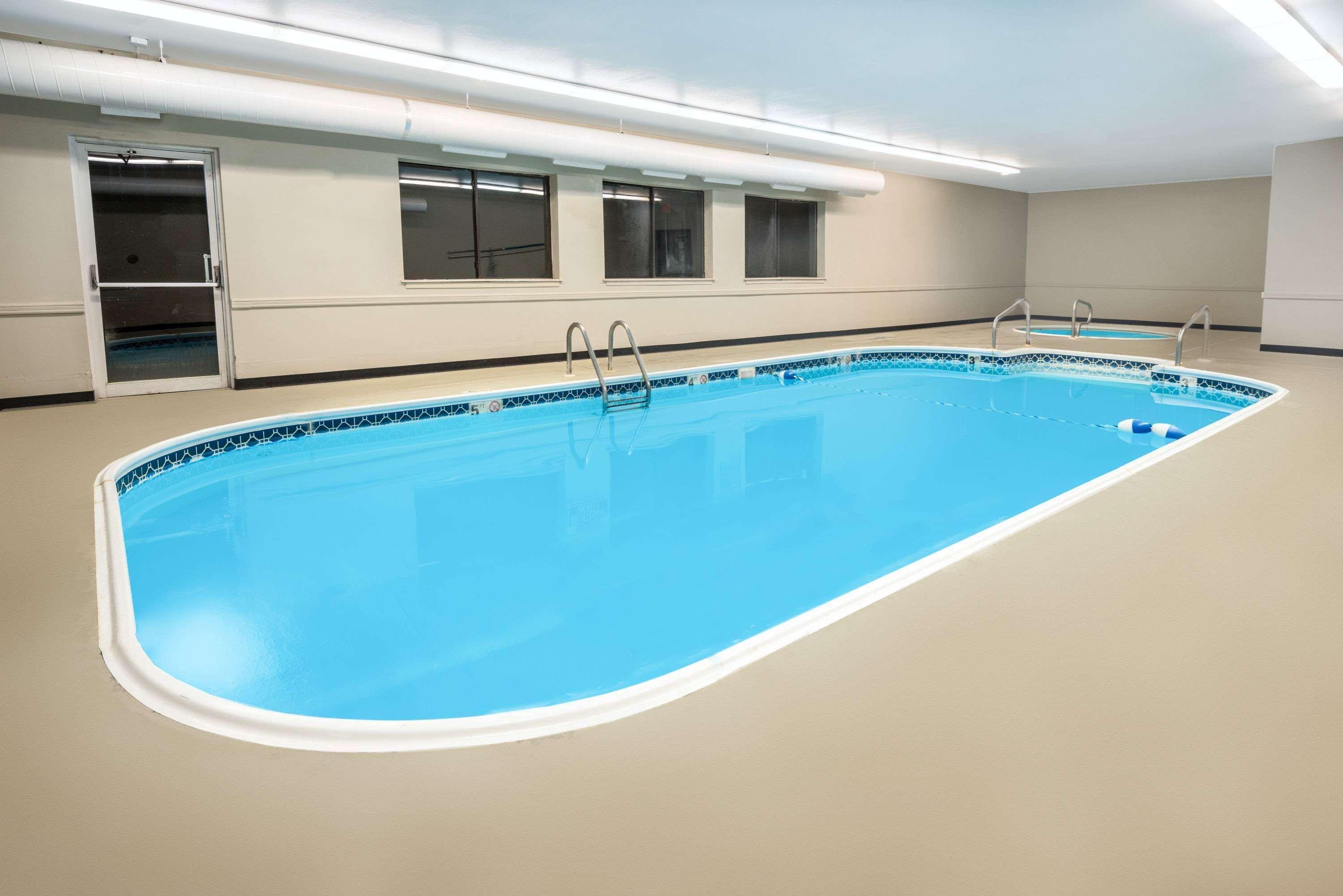 Hotel Super 8 By Wyndham Pevely