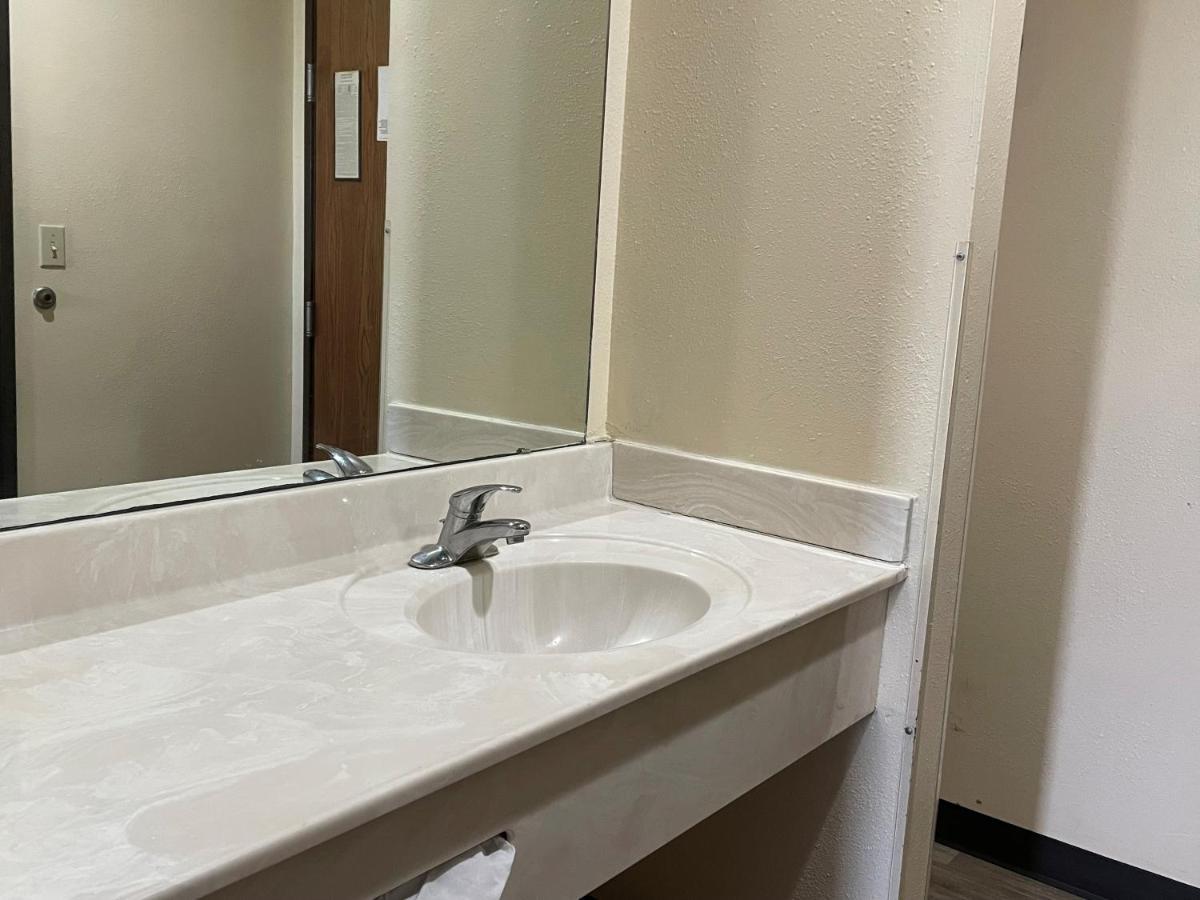 Hotel Super 8 By Wyndham