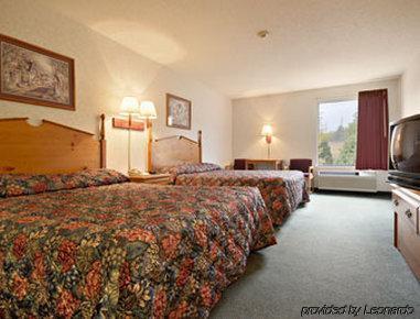 Super 8 By Wyndham Hotel Pevely